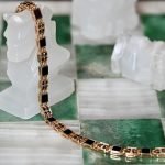 BRACELET DAMAOro rosa 9k gr. 13,6Brillanti neri Ct. 1,19Euro 3.300,00