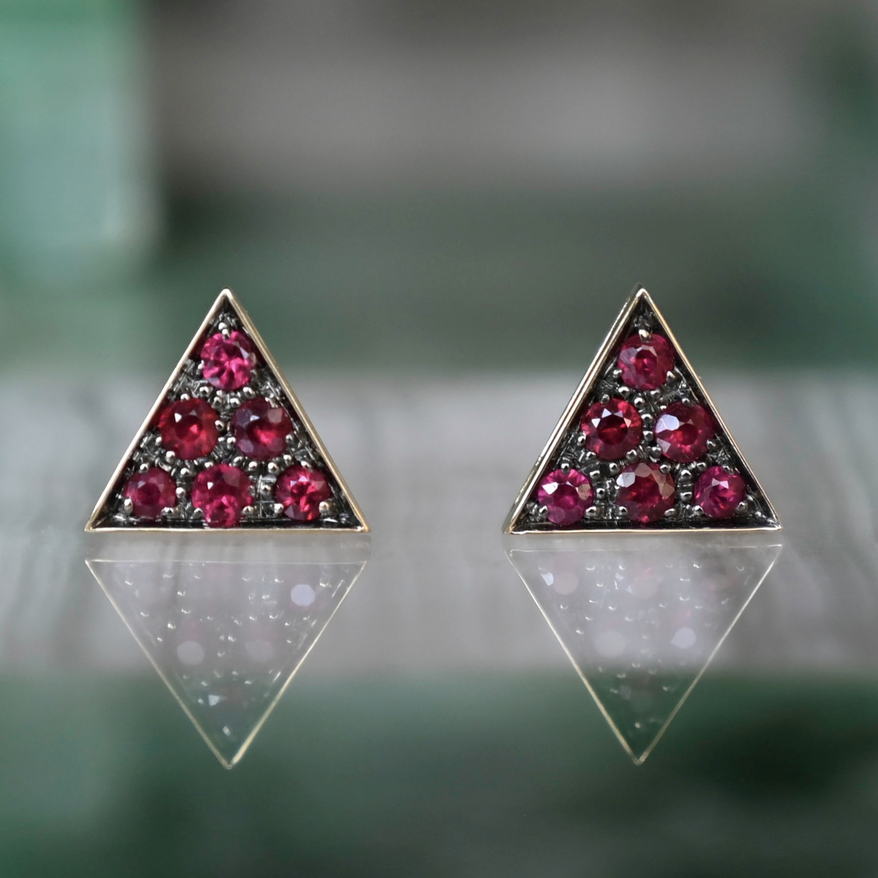 earings-cristalllo-stardust-ruby
