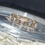 Orchidea Fairy Bracelet Pink and white gold 18k gr 18,04White diamonds Ct 1,31Brown diamonds Ct 1,29Euro 9.500,00