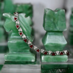 BRACELET FAIRY REGINA AMARANTOWhite gold 9k gr11Diamonds Ct 0.60Enamel Euro 5100,00