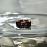 REGINA CICLAMINO Pink Gold 9kt gr. 7.70Rubies Ct 0,95Enamel Euro 2500,00