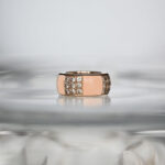 DAMA SAKURAPink gold 9k gr 8Brown diamonds Ct 1,09Enamel Euro 3900,00Prodotto 1070,00 iva escAstuccio 16,77 iva escWholesale 1086,77 +iva 2655,00Spedizione 20,00 Margine 588,5Vendita 3263,00