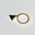 ring-cristalllo-prisma-in-black (2)