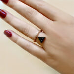 ring-cristalllo-prisma-in-black